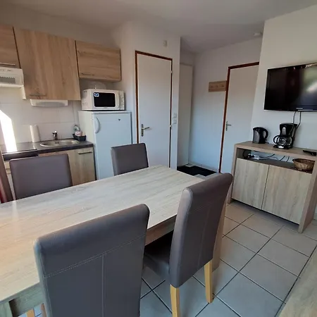 Dans Residences De Salavas